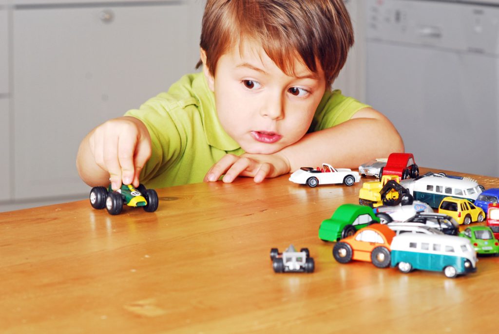 Taller a vista de dron mini coches