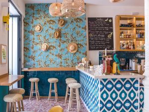 Adaptación de Local a Cafetería “LOVA”